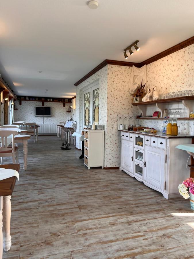 Hotel Gode Tied Цингст Екстер'єр фото